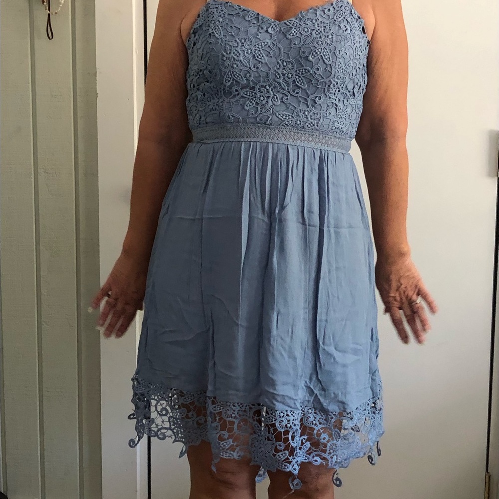 “NIKIBIKI Lavender” dress with crochet